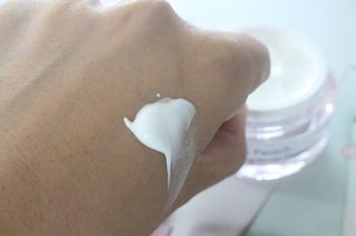랑스레 매직피치 화이트닝 파워 화이트닝크림 — 5점을 준 리뷰어가 2021년 5월 올린 사용 사진