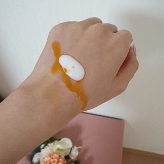 유니베르소 로즈힙 오일 15ml — 5점을 준 리뷰어가 2021년 4월 올린 사용 사진