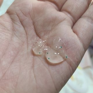 모두발라 마이크로 비타캡슐 탈모샴푸 — 5점을 준 리뷰어가 2022년 1월 올린 사용 사진