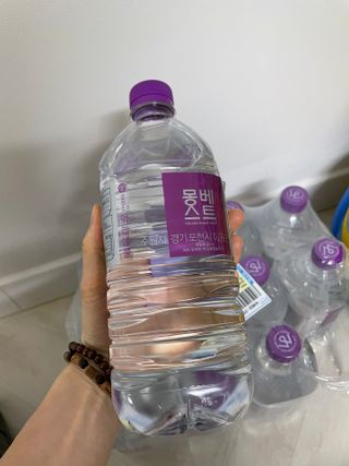 몽베스트 MONTBEST 1L 12입 — 5점을 준 리뷰어가 2022년 2월 올린 사용 사진