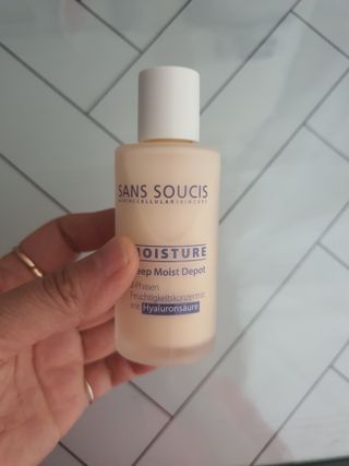 산수시 데포 세럼 수분 물광 비타민 에센스 50ml 기초화장품 — 4점을 준 리뷰어가 2021년 7월 올린 사용 사진
