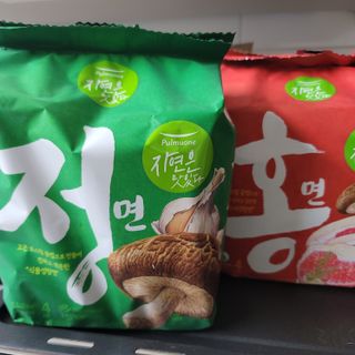 [풀무원] 자연은맛있다 정면, 백면, 홍면  세트 — 5점을 준 리뷰어가 2021년 4월 올린 사용 사진