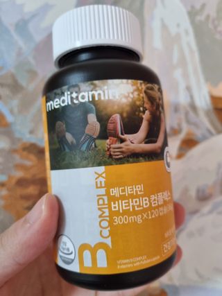 메디타민 비타민B 컴플렉스 — 5점을 준 리뷰어가 2021년 10월 올린 사용 사진