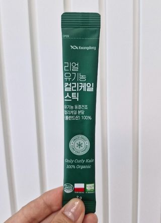 광동생활건강 프리 미션 [광동] 리얼 유기농 컬리케일 스틱 (2 g * 30포) — 5점을 준 리뷰어가 2025년 7월 올린 사용 사진