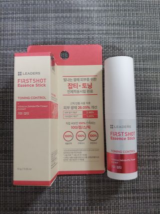 리더스코스메틱 리더스 퍼스트 샷 에센스 스틱 2종 — 5점을 준 리뷰어가 2022년 4월 올린 사용 사진