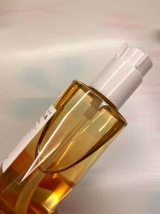스킨1004 [SKIN1004] 마다가스카르 센텔라 라이트 클렌징 오일 200ml — 5점을 준 리뷰어가 2024년 7월 올린 사용 사진