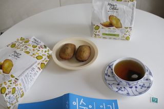 [메종콜리브리] 프랑스 마들렌 메종콜리브리 피스타치오 마들렌 2팩 — 5점을 준 리뷰어가 2021년 9월 올린 사용 사진