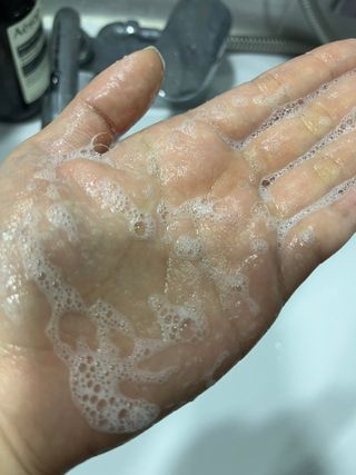랑벨 내츄럴 딥 포어 클렌저 210ml (저자극 약산성 천연 클렌징 젤) — 5점을 준 리뷰어가 2022년 4월 올린 사용 사진