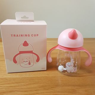 유비맘 트라이탄 코니빨대컵_컬러 랜덤 발송 — 5점을 준 리뷰어가 2021년 3월 올린 사용 사진