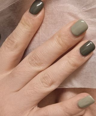 [갸스비] 메이크업은 그대로, 피지만 쏙 - BB킵 오일컨트롤 파우더 페이퍼 — 4점을 준 리뷰어가 2021년 10월 올린 사용 사진