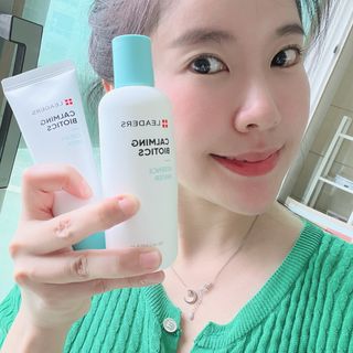 리더스코스메틱 리더스 카밍 바이오틱스 #1등 진정 기획세트 [에센스 워터150ml + 크림 마스크80ml] — 5점을 준 리뷰어가 2022년 8월 올린 사용 사진