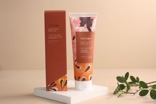 트리마이 주름개선 기능성의 퍼퓸 바디케어, 힐링 베리어 바디크림 3종 택1 — 5점을 준 리뷰어가 2022년 9월 올린 사용 사진