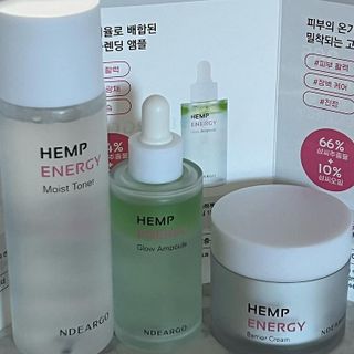 엔디어고 햄프에너지 스킨케어 2종 — 5점을 준 리뷰어가 2022년 10월 올린 사용 사진