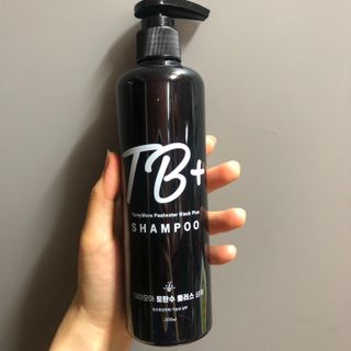 타미모아 토탄수 플러스 탈모증상완화 기능성 샴푸 — 4점을 준 리뷰어가 2021년 6월 올린 사용 사진