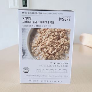다미즐 [아이슈어] 맛있는 관리의 시작 그래놀라 풀믹스 쉐이크 4종 택 1/7일분/초콜릿, 고구마, 곡물, 바나나 — 5점을 준 리뷰어가 2021년 4월 올린 사용 사진