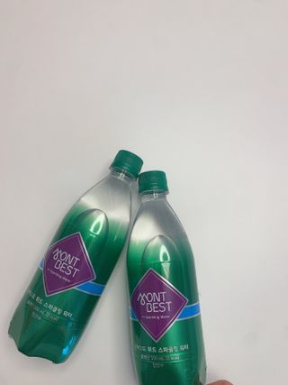 몽베스트 Montbest with Sparkling water Plain 20병 — 5점을 준 리뷰어가 2022년 6월 올린 사용 사진