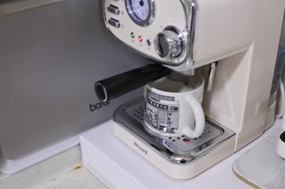 아티쉬 아티스트 헤이 메이디 머그 3종 — 5점을 준 리뷰어가 2022년 2월 올린 사용 사진