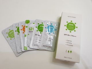 메타포레 12PM  카밍 선스크린 — 4.5점을 준 리뷰어가 2021년 8월 올린 사용 사진