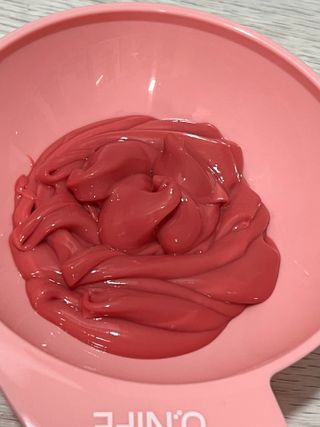 [유니프] 헤어 샤이니 핑크 컬러 트리트먼트 500g — 5점을 준 리뷰어가 2023년 11월 올린 사용 사진