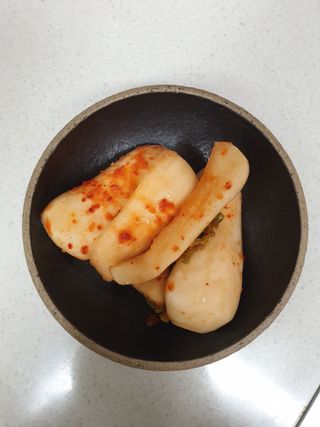 셰프애찬 알타리김치 총각김치 1kg — 5점을 준 리뷰어가 2022년 10월 올린 사용 사진