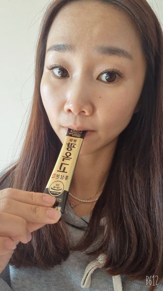 [광동제약] 광동 광옥고 홍삼 본 30포+쇼핑백 증정 — 5점을 준 리뷰어가 2021년 12월 올린 사용 사진
