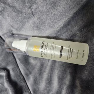 오투에니원 화이트스완 센텔라 루미너스 미스트 세럼 100ml — 5점을 준 리뷰어가 2023년 1월 올린 사용 사진