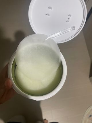 랑벨 랑바이오 블랙 시카 퀵 패드 100매 (3초 쿨링/3분 흡수, 블랙비 프로폴리스/시카 4종 함유, 대용량) — 5점을 준 리뷰어가 2022년 5월 올린 사용 사진
