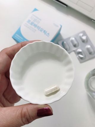 [지셀라] 프로바이오틱스 100억 유산균 보장 (1개월분 / 350mg X 30캡슐) — 5점을 준 리뷰어가 2023년 4월 올린 사용 사진