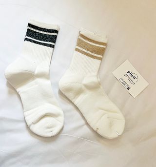 [사이즈가 있는 양말 필로이] 여자 골프 스포츠 중목 양말 2족 세트【 S, M, L 】3가지 사이즈 — 5점을 준 리뷰어가 2022년 9월 올린 사용 사진