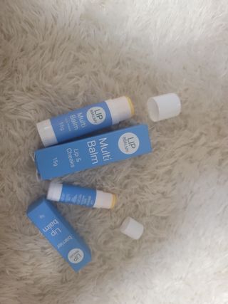 [립빠미] 립앤칙스 멀티밤 + 베리어립밤 2종 — 5점을 준 리뷰어가 2021년 9월 올린 사용 사진