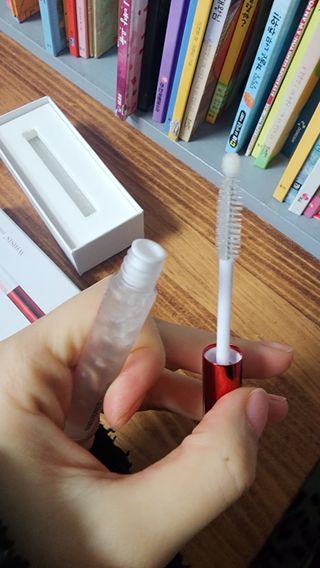 위시스 콜라겐 아이러쉬 볼륨 앰플 — 5점을 준 리뷰어가 2023년 3월 올린 사용 사진