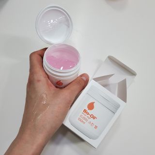 바이오오일 [바이오-오일] 드라이 스킨 젤 100ml — 4.5점을 준 리뷰어가 2021년 6월 올린 사용 사진
