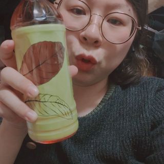 소담스퀘어 상암 제로카페인x제로칼로리 제주 유기농 유이크 구아바잎차 500ml x 6개입 (1박스) — 5점을 준 리뷰어가 2022년 11월 올린 사용 사진