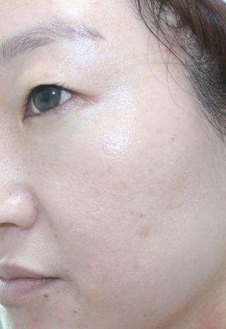 아이앤립 / EYENLIP 아이앤립 루센트 비비크림 2 Color — 5점을 준 리뷰어가 2021년 6월 올린 사용 사진