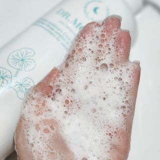 [닥터문] 센텔라 시카케어 화이트머스크 바디워시 1000ml — 5점을 준 리뷰어가 2023년 6월 올린 사용 사진