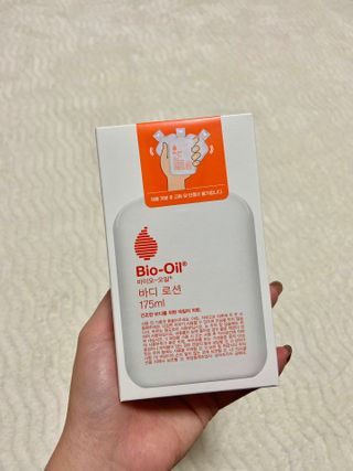 바이오오일 [바이오-오일] 바디 로션 175ml — 5점을 준 리뷰어가 2021년 12월 올린 사용 사진