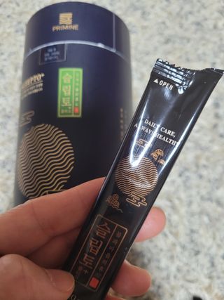 프리마인 자체 기업부설 연구소에서 찾아낸 건강한 수면의 비밀.  슬립토 플러스 30포 — 4점을 준 리뷰어가 2022년 5월 올린 사용 사진