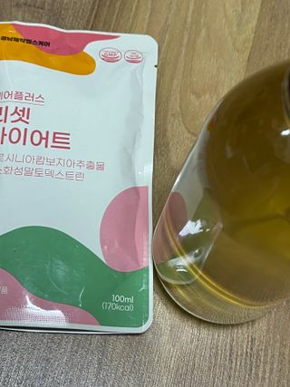 [경남제약헬스케어] 케어플러스 리셋 다이어트 청포도맛 100ml X 5포 (5일분) — 5점을 준 리뷰어가 2023년 4월 올린 사용 사진