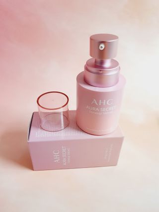 AHC 아우라 시크릿 톤업 벨벳 — 3점을 준 리뷰어가 2021년 4월 올린 사용 사진