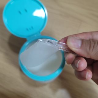리더스코스메틱 리더스 카밍 바이오틱스 퀵 수딩 패드 — 5점을 준 리뷰어가 2022년 7월 올린 사용 사진