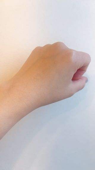 [스킨1004] 마다가스카르 센텔라 히알루-시카 워터핏 선세럼 50ml — 4.5점을 준 리뷰어가 2024년 6월 올린 사용 사진