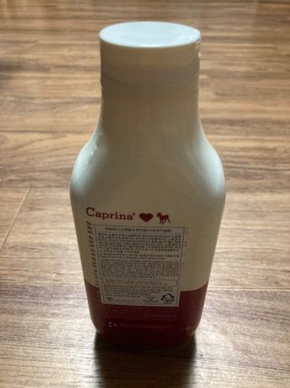 카프리나 프레쉬 산양밀크 어메이징 바디워시 500ml(오리지널향) — 4.5점을 준 리뷰어가 2023년 4월 올린 사용 사진