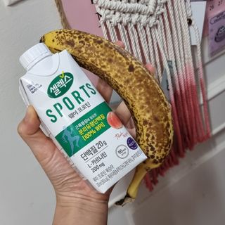셀렉스스포츠 셀렉스 스포츠 웨이 프로틴 복숭아_ 330ml x 12팩 — 5점을 준 리뷰어가 2021년 3월 올린 사용 사진
