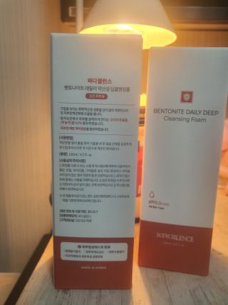 바디셀런스 벤토나이트 데일리 약산성 딥클렌징폼 120ml — 5점을 준 리뷰어가 2022년 1월 올린 사용 사진