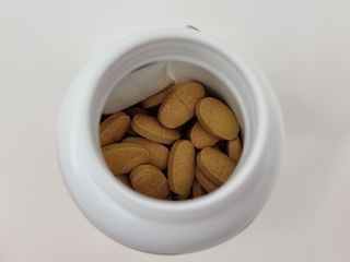 서울약사신협 간건강 실리마린 밀크씨슬 800mg, 60정 — 5점을 준 리뷰어가 2021년 10월 올린 사용 사진