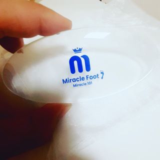 미라클풋 유리발각질제거기 물없이 쓱싹쓱싹 몇번만에 발각질 완벽제거 — 5점을 준 리뷰어가 2021년 9월 올린 사용 사진