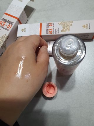 조아산코스메틱 에이스원 크림 + 에이스원 스킨 — 4.5점을 준 리뷰어가 2021년 11월 올린 사용 사진