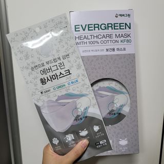 에버그린 순면 끈조절 KF80 마스크 - 화이트/블랙 컬러 대형 - 10매 — 5점을 준 리뷰어가 2021년 6월 올린 사용 사진