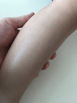 mom e 맘이 내추럴 베이비 케어 크림+바디오일 — 4.5점을 준 리뷰어가 2021년 1월 올린 사용 사진