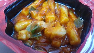 한성기업 무볼레 닭떡볶이+해물떡볶이 2종 세트 — 5점을 준 리뷰어가 2021년 10월 올린 사용 사진